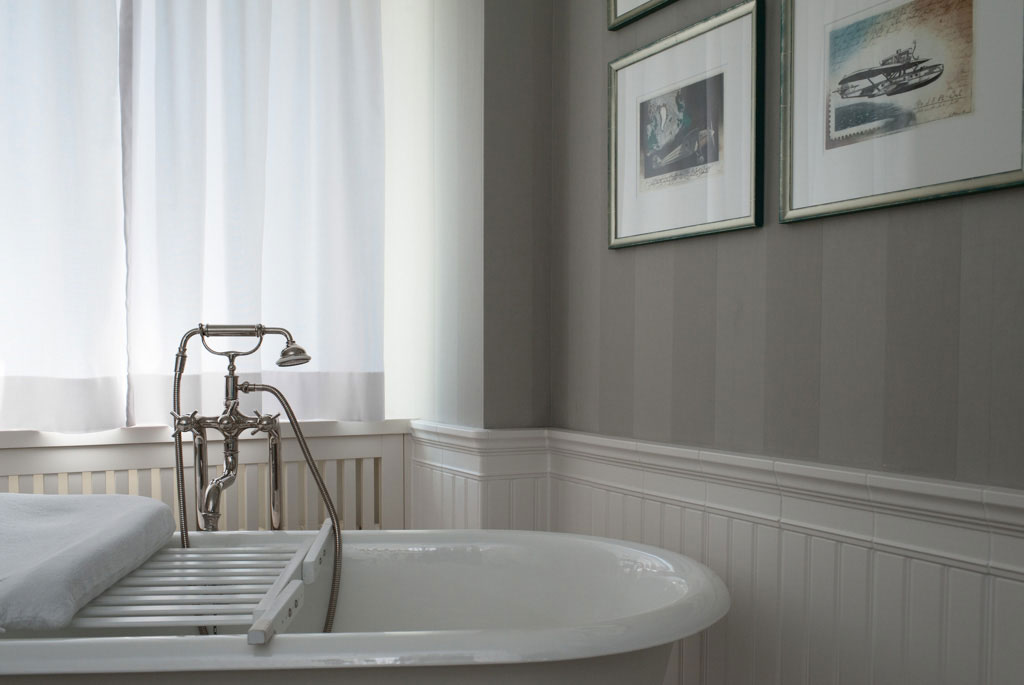 Stilvolle, traditionelle Tapete | durch Bickelmaler Stilvolle, traditionelle Tapete | durch Bickelmaler