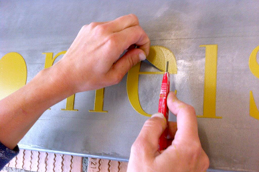 Vinyl, Outline, Klebestreifen abziehen Vinyl, Outline, Klebestreifen abziehen