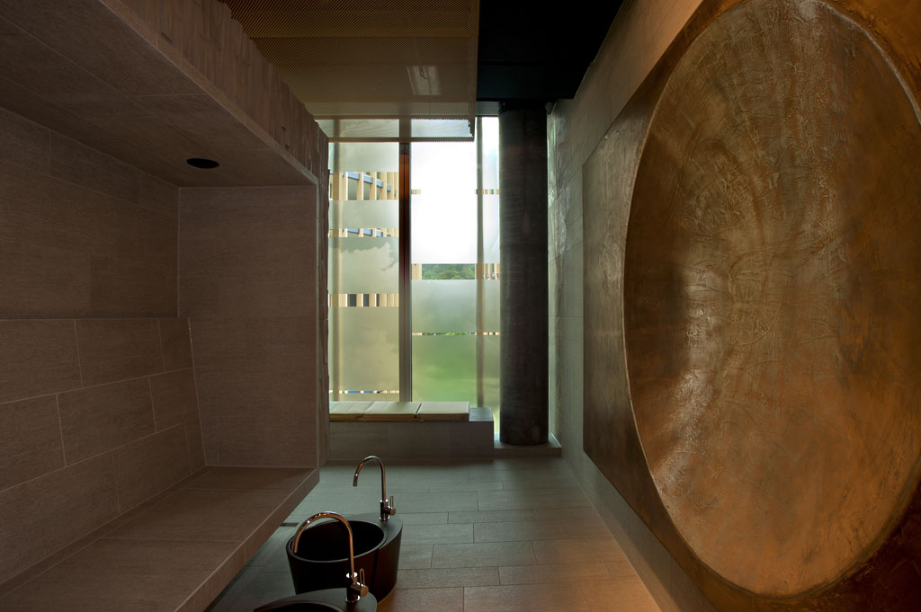 Allmend Luzern Bronze Wandelement Allmend Luzern Bronze Wandelement