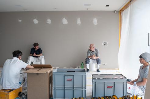 Mittagessen unter Einhaltung der 2m Abstandregel Mittagessen unter Einhaltung der 2m Abstandregel