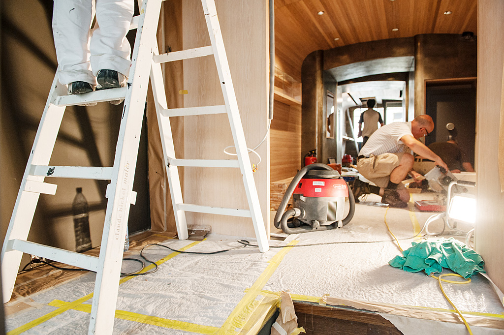 Domeisen, Arbeiten Innenraum und Vitrinen Domeisen, Arbeiten Innenraum und Vitrinen