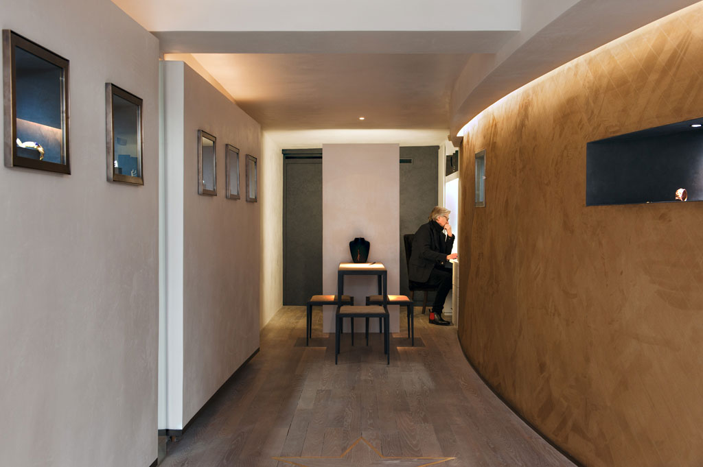 Terra di Pietra naturweiss | Franz Marfurt Juwelier | durch Bickelmaler Terra di Pietra naturweiss | Franz Marfurt Juwelier | durch Bickelmaler