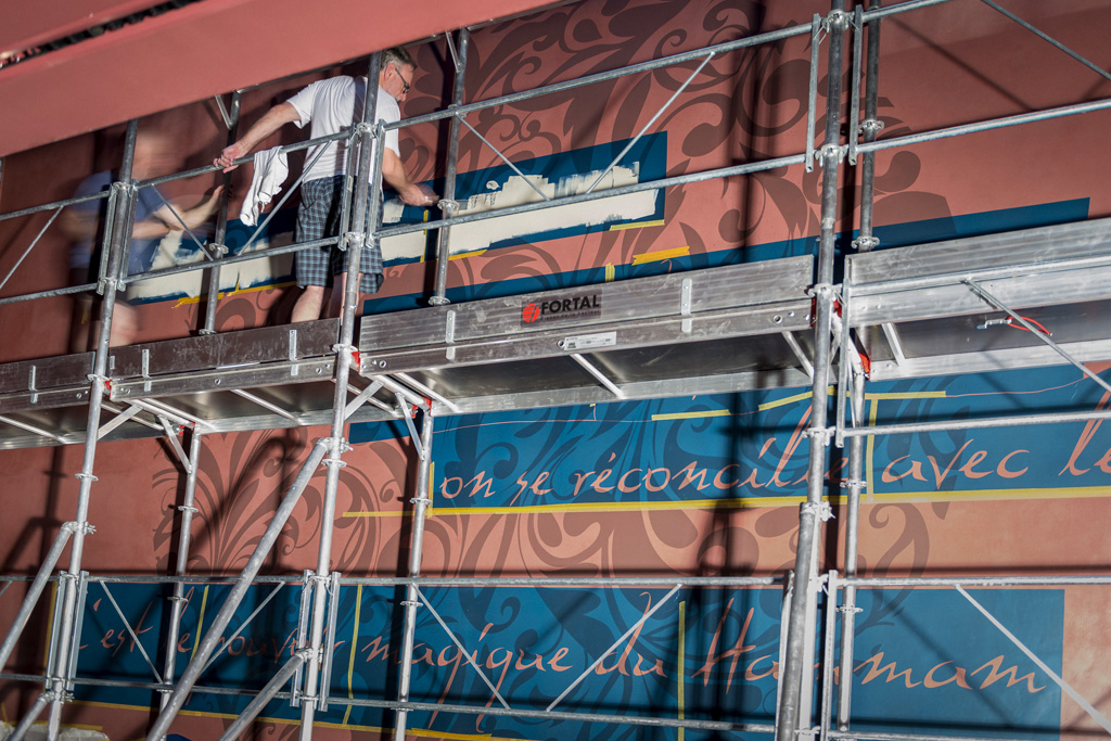 Schriftzug Farbauftrag Schriftzug Farbauftrag