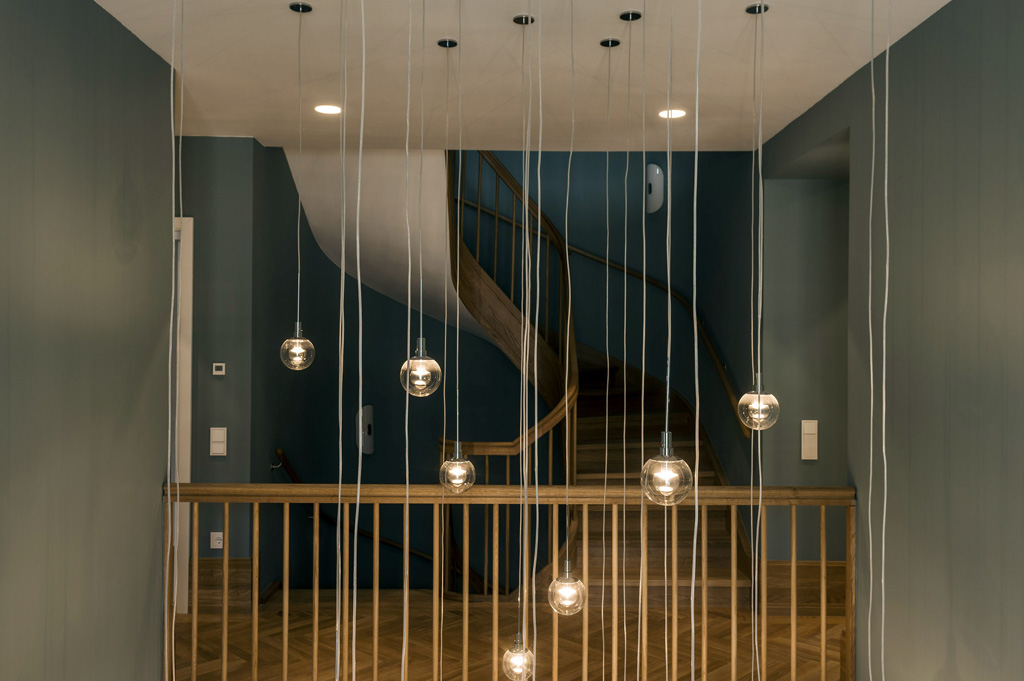 Entrée Privathaus Wien | durch Bickelmaler Entrée Privathaus Wien | durch Bickelmaler