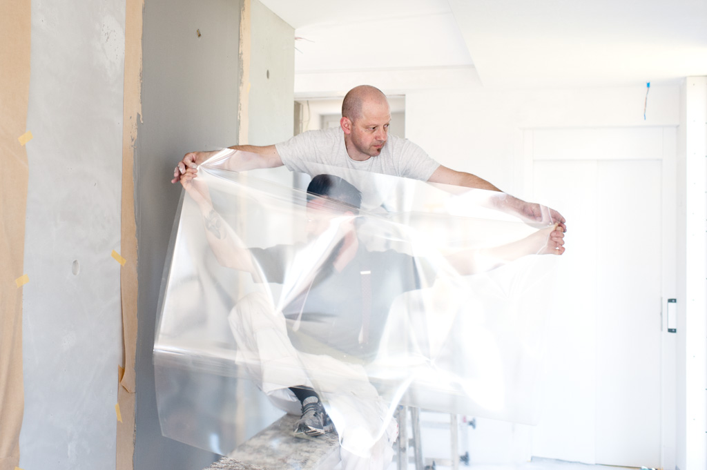 Privathaus Weggis, PVZ Folie auf nassen Putz aufdrücken Privathaus Weggis, PVZ Folie auf nassen Putz aufdrücken