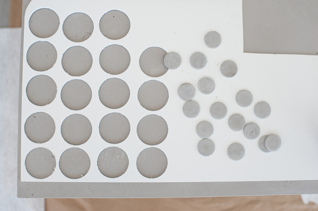 Privathaus Weggis, Bindelöcher imitieren Privathaus Weggis, Bindelöcher imitieren