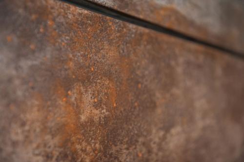 Metalle auf Oberflächen, echt und imitiert Metalle auf Oberflächen, echt und imitiert